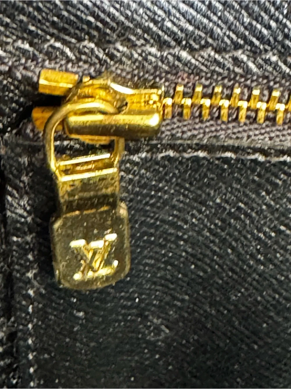 Louis Vuitton VTG Classic Black Leather Clutch Gold LV Button + Dust Bag 10x7”